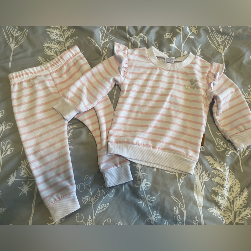 Lila & Jack Baby Girl 9-12M Pink and White Striped Sweater and Pants Set